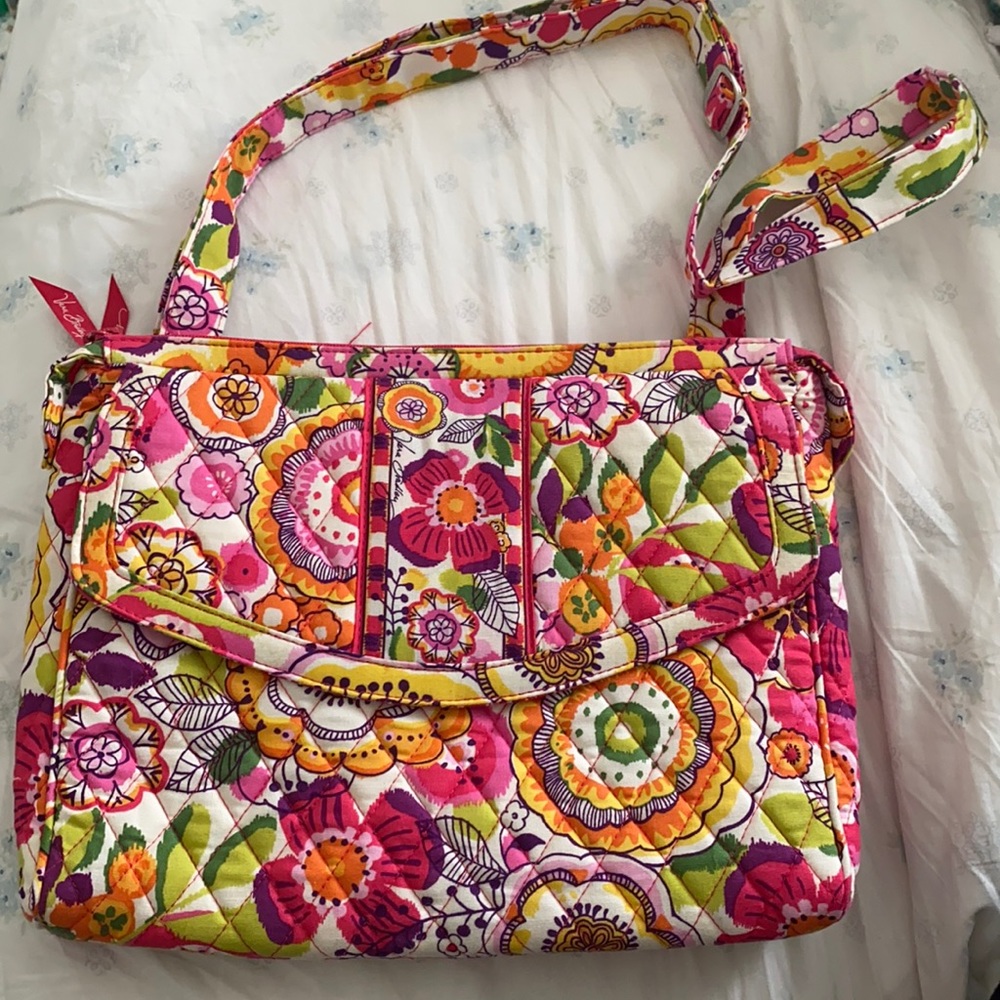 Vera Bradley NWOT Tablet Hipster Crossbody